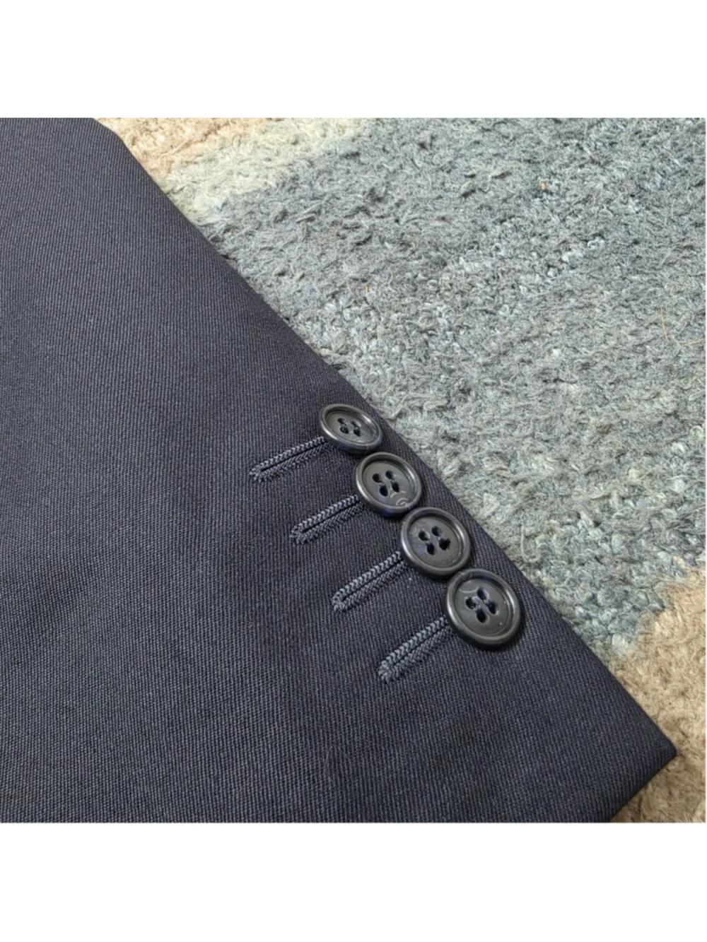Corneliani Suit 46L Black 100% Virgin Wool Italy Tailored Mens